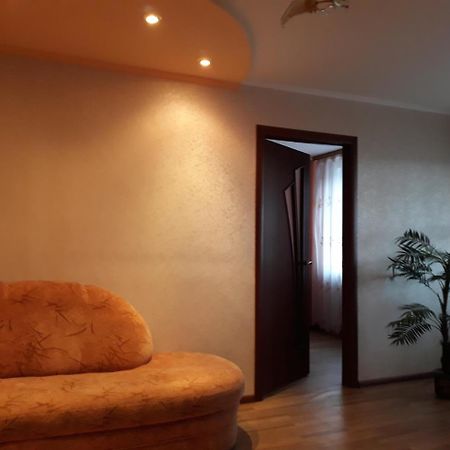 Apartment - Gorkogo Street Гродно Екстер'єр фото