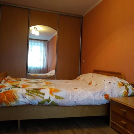 Apartment - Gorkogo Street Гродно Екстер'єр фото
