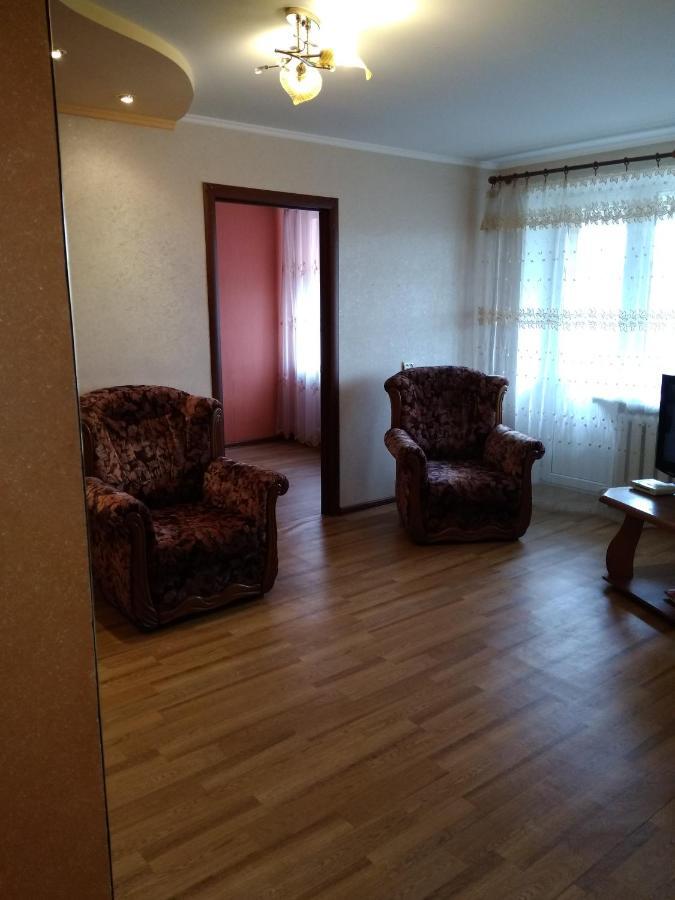 Apartment - Gorkogo Street Гродно Екстер'єр фото